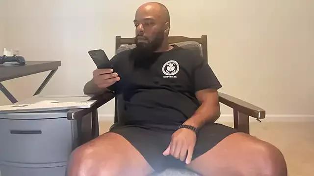 Bbcfun44 from StripChat