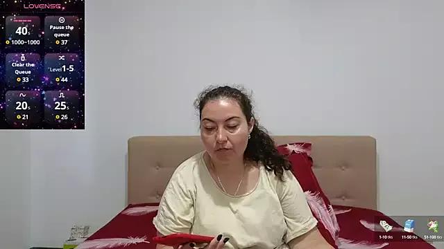 BBW_MILF_4U from StripChat