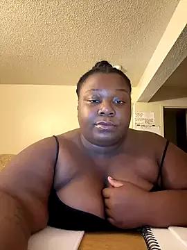 bbwgoddessmich from StripChat is Freechat
