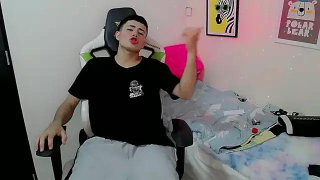 bby_santi from StripChat