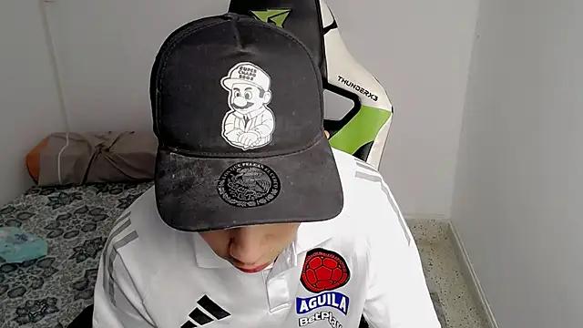 bby_santi from StripChat