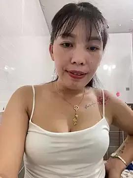 Bear-cute00 from StripChat is Freechat