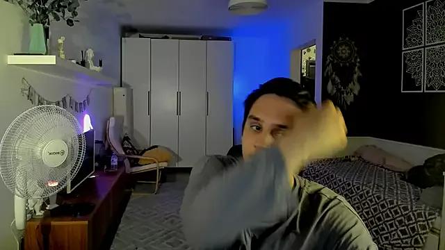 Bear_Beer130 webcams show profile image 