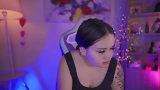 becky_rose_ from StripChat is Freechat