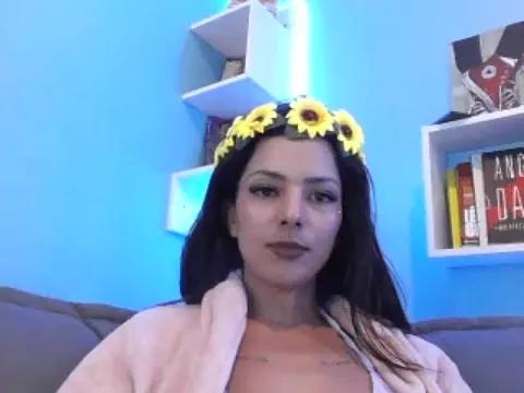 BeellyDance from StripChat