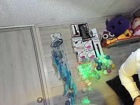 Bekkakinky from StripChat