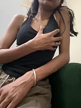 Belarani000 from StripChat is Freechat