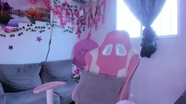 bella_brownm from StripChat