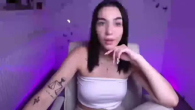 Bella_Night4 webcams show profile image 