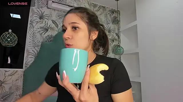 bellaa_becca from StripChat