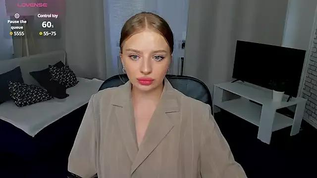 BellaBlazee from StripChat is Freechat