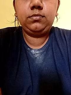 bellachow10 from StripChat