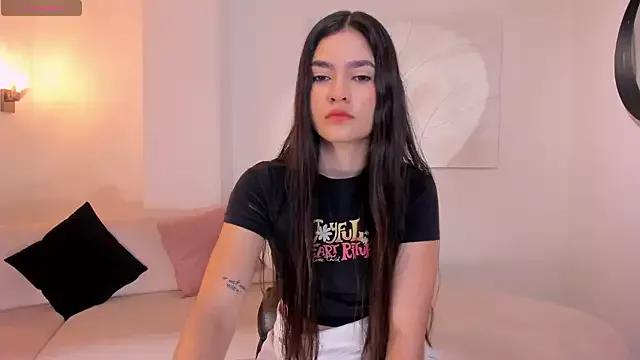 BellaClark1 from StripChat