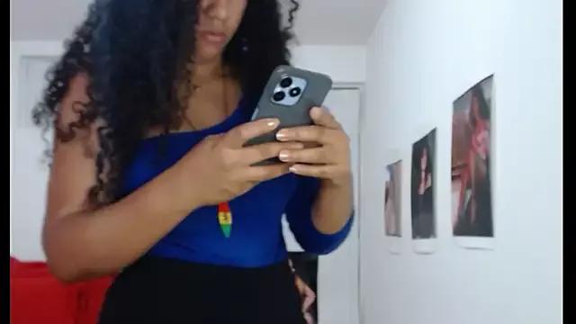 bellacrespalatina from StripChat