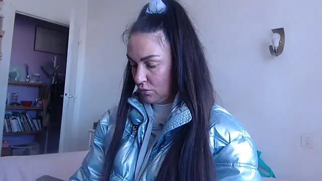 BELLAMORGANE1 from StripChat