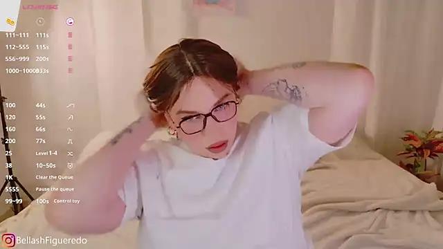 Discover our girls online shows and discover the company of countless livestreamers, with stunning shapes, sex toys and more.
