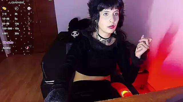 bellatrix25 from StripChat
