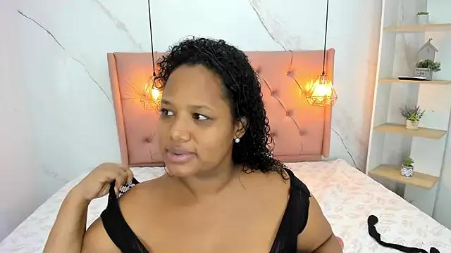 Belle_Brunette from StripChat