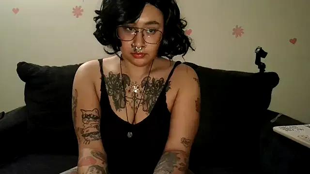 belle_honey from StripChat