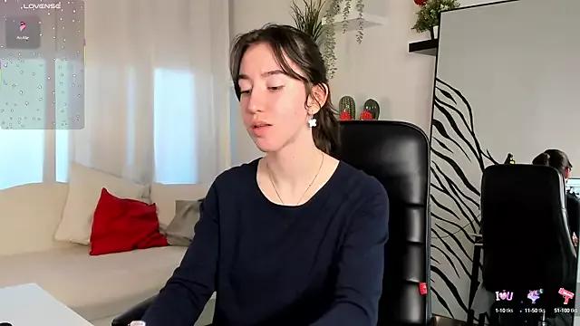 Belle_Via from StripChat