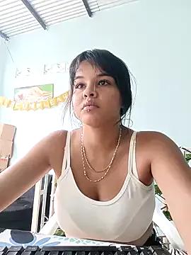 Bellota_22_Fuckme from StripChat