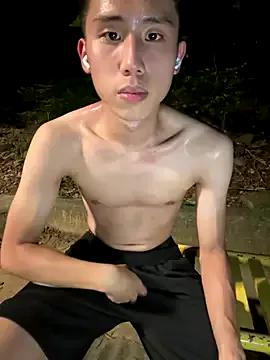 Benson18y webcams show profile image 