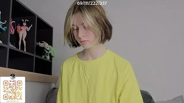 bertamimi from StripChat is Freechat