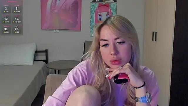 BettiVance from StripChat