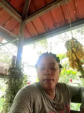 Beybuuu from StripChat