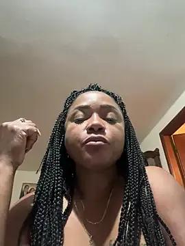 Beybuuu from StripChat