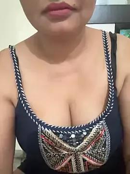 Bhabi_Ki_Antarvasna from StripChat