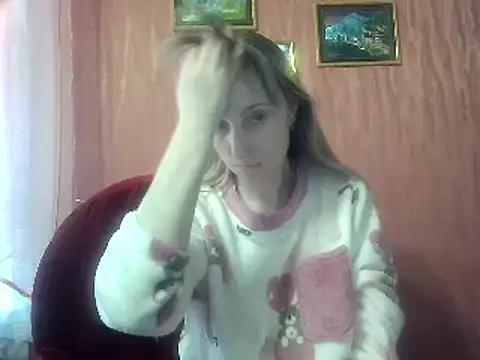 Biddy_Alana from StripChat