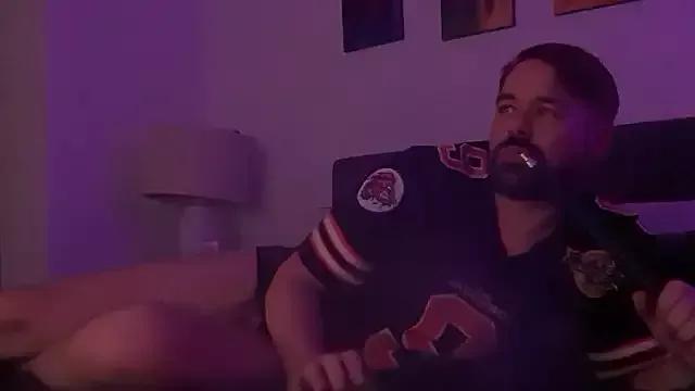 Biff_Beaverhousen from StripChat