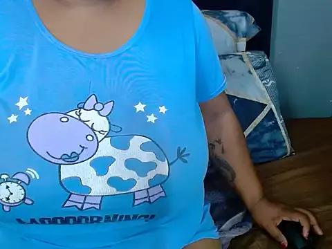 BIG_BOOBSxXxxX from StripChat is Freechat