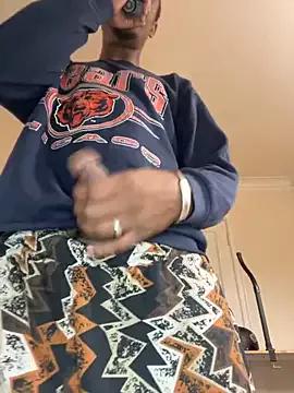 BIGBLACKLEGDAXXX from StripChat