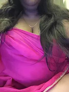 bigboobyrush from StripChat