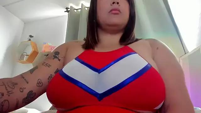 bigbooty-30 from StripChat