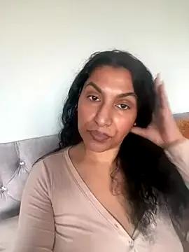 BigBootyButter from StripChat