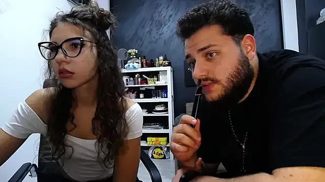 bigbuttjeny from StripChat