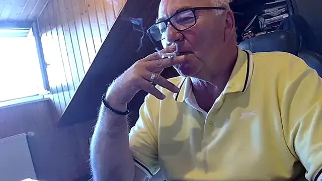 biggandybig from StripChat