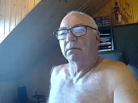 biggandybig from StripChat
