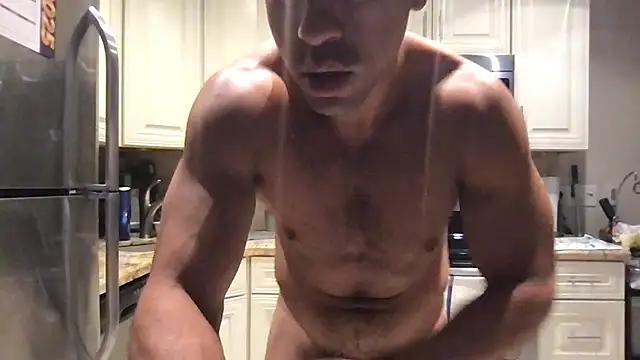 BigGuyMuscle from StripChat