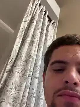 bigitaliandic from StripChat