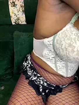 Bigtitsyt256 from StripChat is Freechat