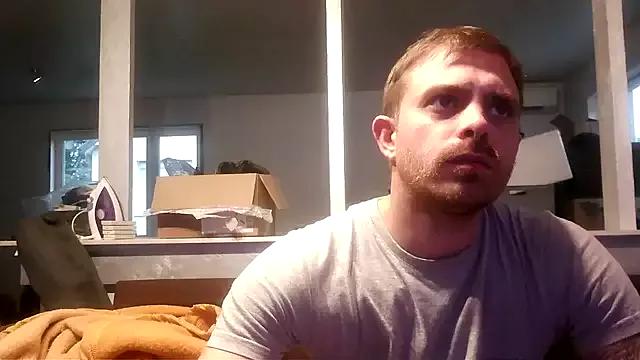 Bikerhot883hd from StripChat is Freechat