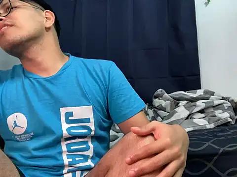 Billie_Bluxx from StripChat