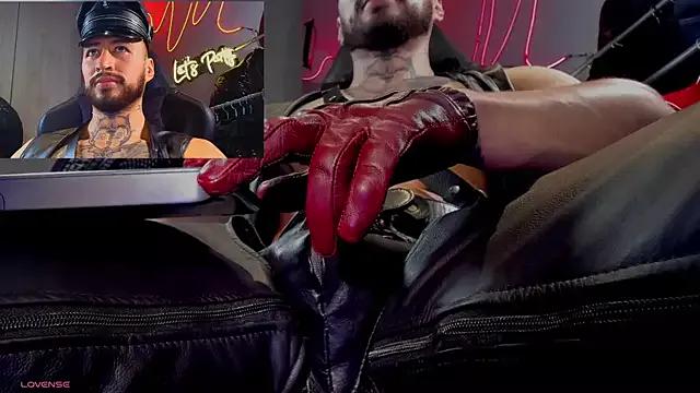 billyMayer_ from StripChat