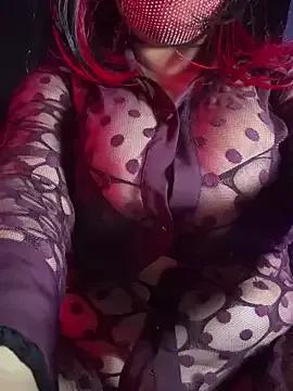 Black-Widow from StripChat is Freechat