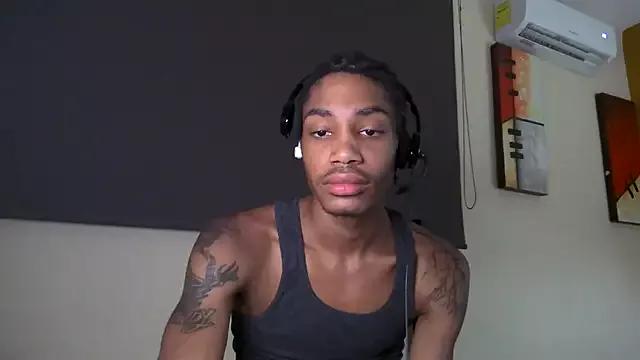 BlackBullTitus from StripChat is Freechat