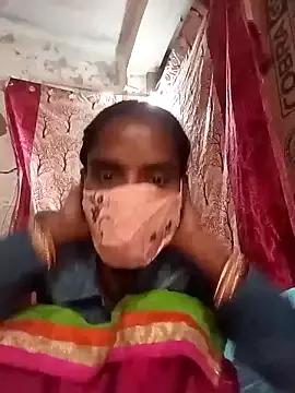 BlackCoupel from StripChat is Freechat